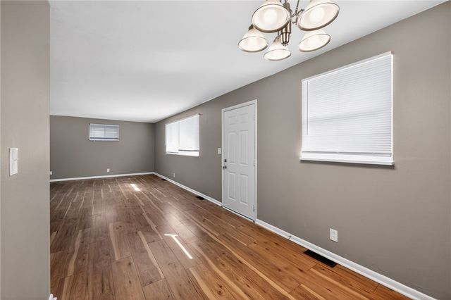 2421 Acorn Drive, Kettering, OH 45419