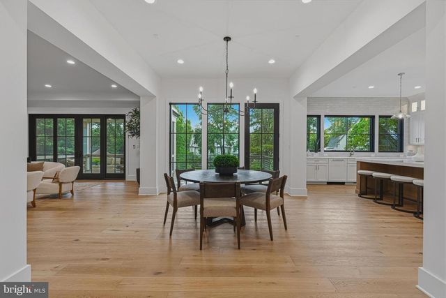 3815 N ABINGDON ST, Arlington, VA 22207