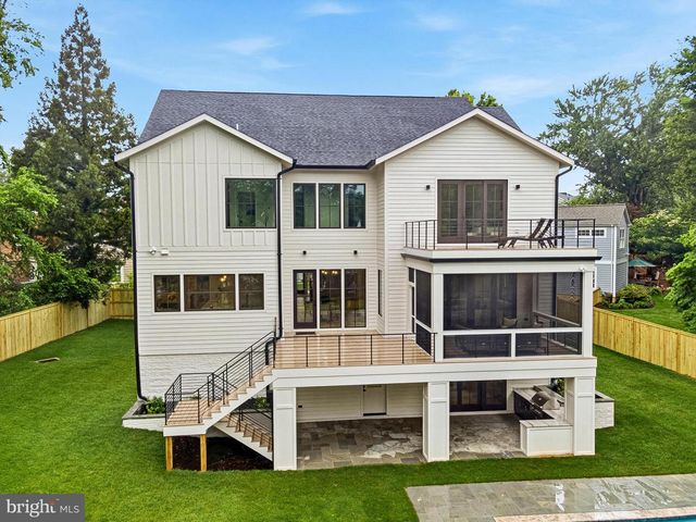 3815 N ABINGDON ST, Arlington, VA 22207