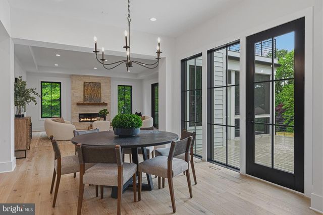 3815 N ABINGDON ST, Arlington, VA 22207