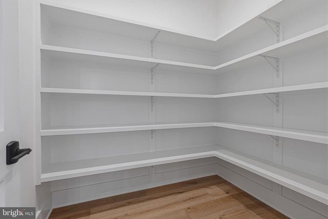 3815 N ABINGDON ST, Arlington, VA 22207