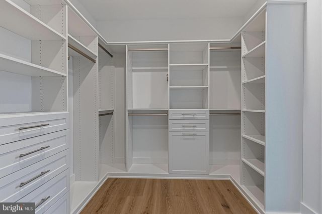 3815 N ABINGDON ST, Arlington, VA 22207