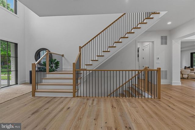 3815 N ABINGDON ST, Arlington, VA 22207