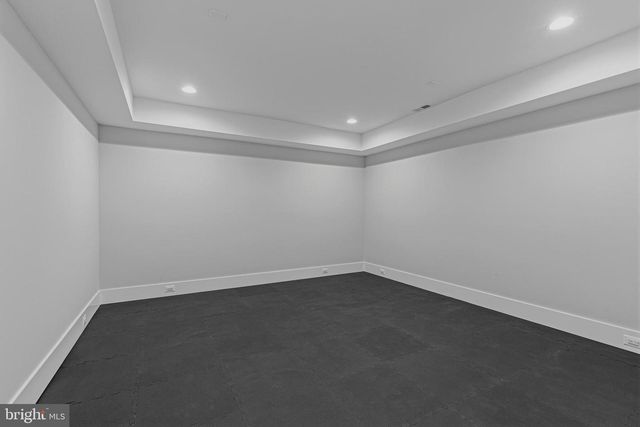3815 N ABINGDON ST, Arlington, VA 22207
