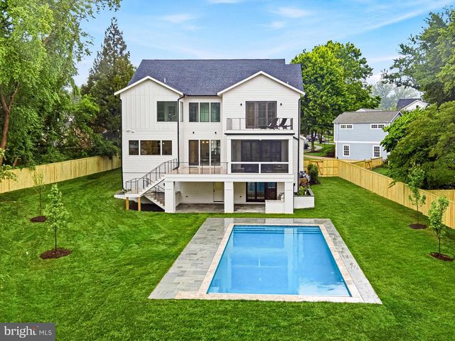 3815 N ABINGDON ST, Arlington, VA 22207