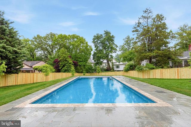 3815 N ABINGDON ST, Arlington, VA 22207