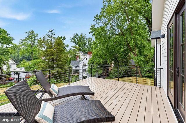3815 N ABINGDON ST, Arlington, VA 22207