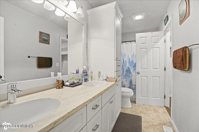 19005 Sarichef Loop, Eagle River, AK 99577