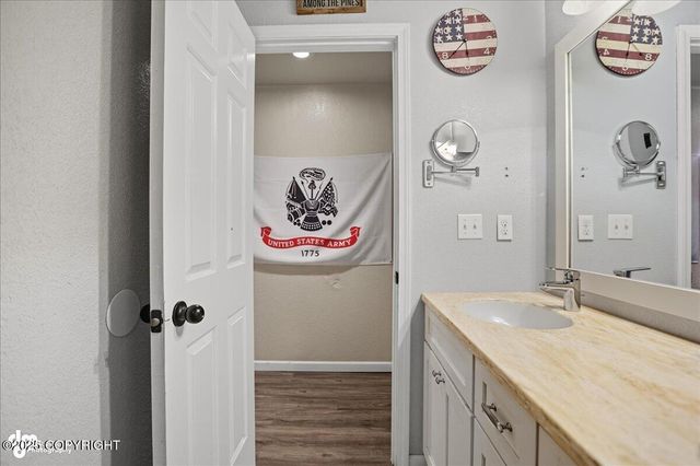 19005 Sarichef Loop, Eagle River, AK 99577