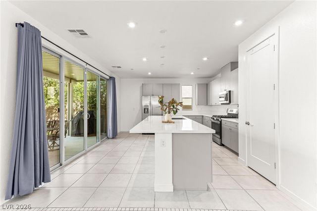 2669 Skylark Trail Street, Henderson, NV 89044