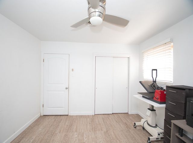 3913 Illinois Ave, Midland, TX 79703
