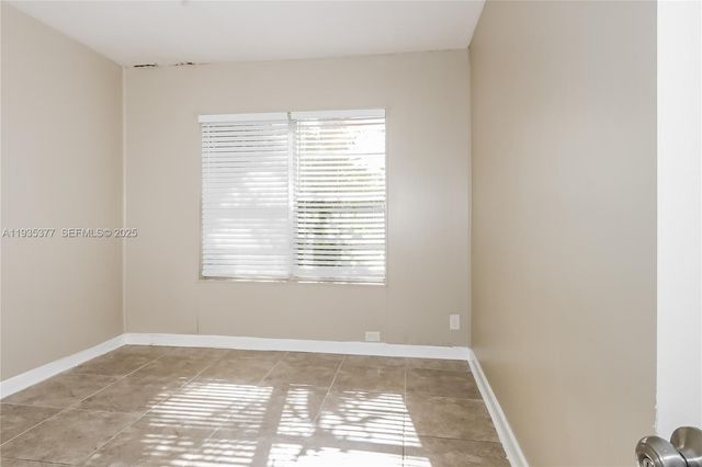 733 Valley Forge Rd 0, West Palm Beach, FL 33405