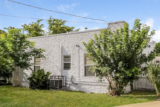 733 Valley Forge Rd 0, West Palm Beach, FL 33405