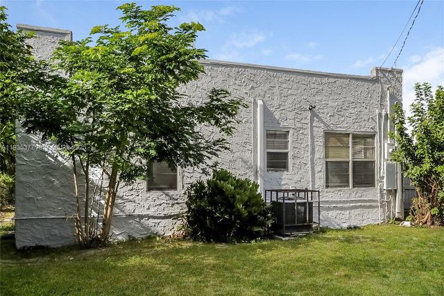 733 Valley Forge Rd 0, West Palm Beach, FL 33405