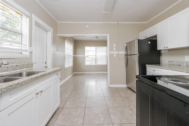 733 Valley Forge Rd 0, West Palm Beach, FL 33405