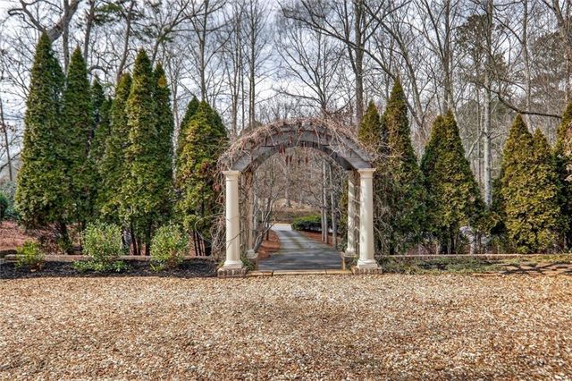 12805 Bucksport Drive, Roswell, GA 30075