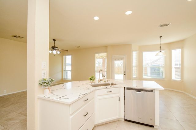 2811 Acacia Fair Lane, Fresno, TX 77545