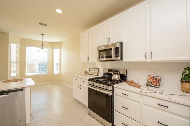 2811 Acacia Fair Lane, Fresno, TX 77545