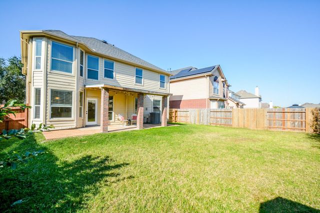 2811 Acacia Fair Lane, Fresno, TX 77545