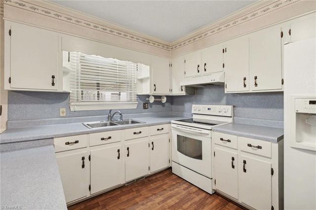 896 Rambling Road, Randleman, NC 27317