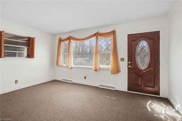 896 Rambling Road, Randleman, NC 27317