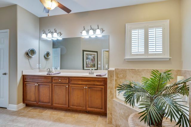 2605 Antietam Trail, Tallahassee, FL 32312