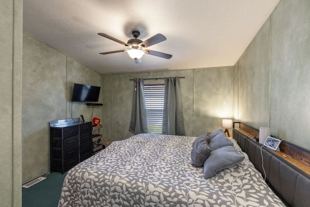 3424 E Garrison Ln, Mead, WA 99021