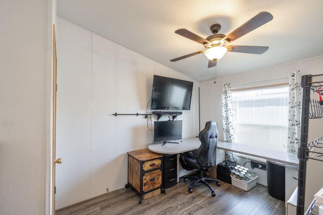 3424 E Garrison Ln, Mead, WA 99021