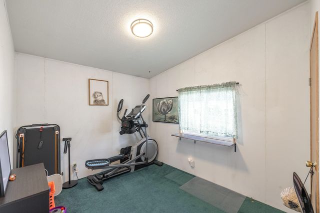 3424 E Garrison Ln, Mead, WA 99021
