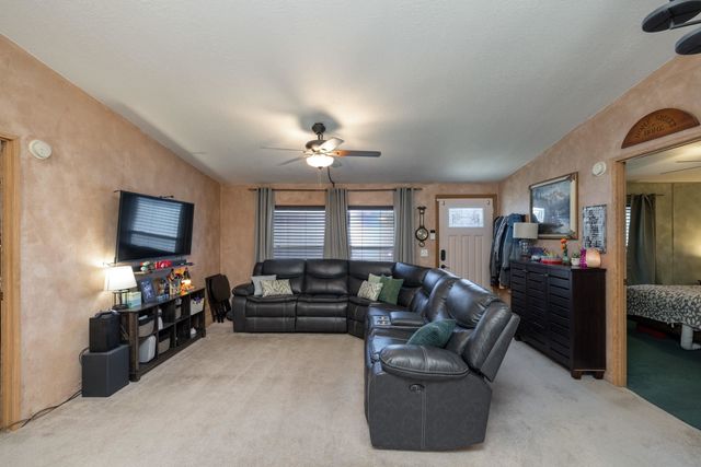 3424 E Garrison Ln, Mead, WA 99021