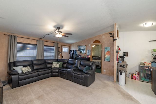 3424 E Garrison Ln, Mead, WA 99021