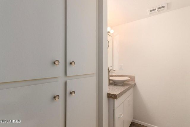 4630 N 68th Street Unit 232, Scottsdale, AZ 85251
