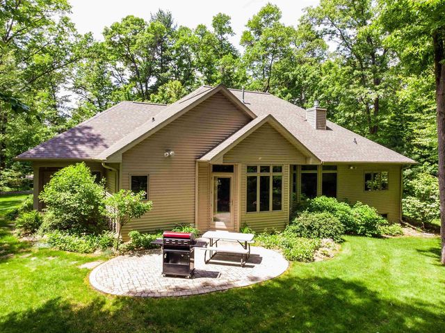 N3168 DEER HAVEN COURT, Peshtigo, WI 54157