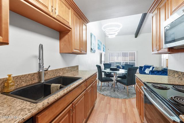 5460 White Oak Avenue B309, Encino, CA 91316