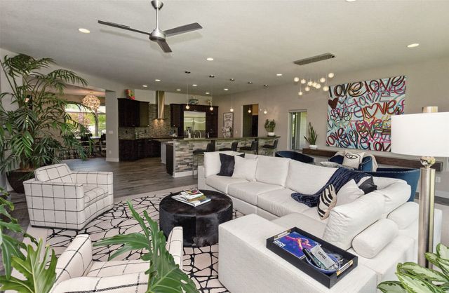16102 Maple Drive, Urbandale, IA 50323