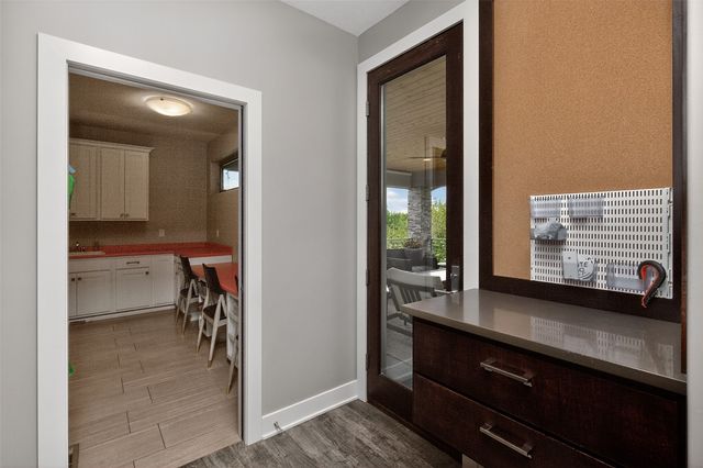 16102 Maple Drive, Urbandale, IA 50323