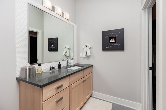 16102 Maple Drive, Urbandale, IA 50323