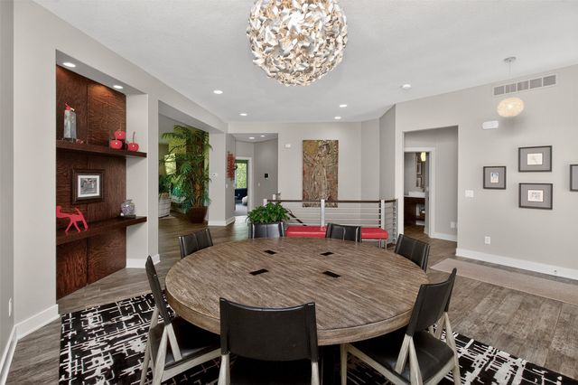 16102 Maple Drive, Urbandale, IA 50323