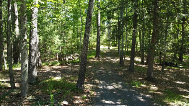 890 Lapla Road, Kingston, NY 12401