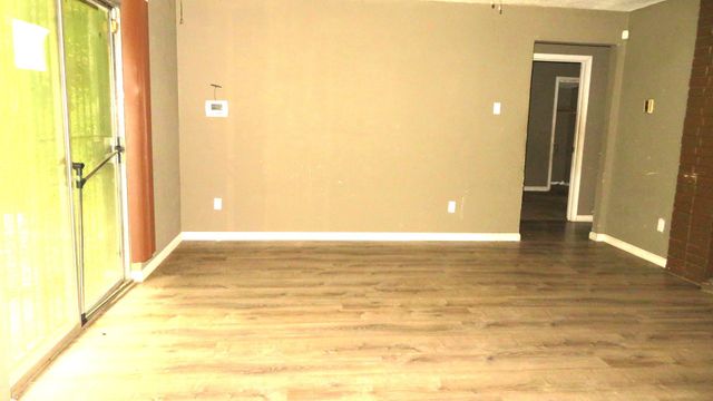 6525 Palm Island Street, Dallas, TX 75241