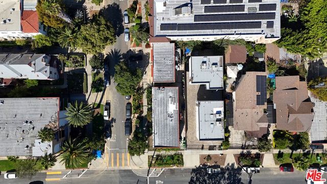 500 N Alexandria Avenue, Los Angeles, CA 90004