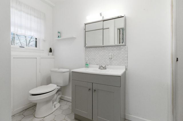 1157 Chateau Drive, West Plains, MO 65775