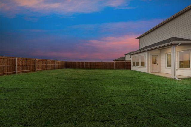 132 Cranz Farm Drive, Saginaw, TX 76179