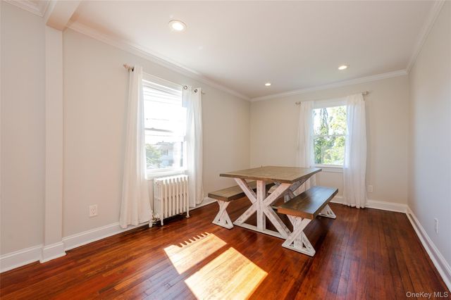 162 W Windsor Parkway, Oceanside, NY 11572