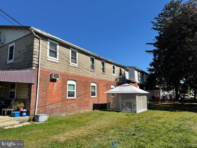 730 MAIN ST, Shoemakersville, PA 19555