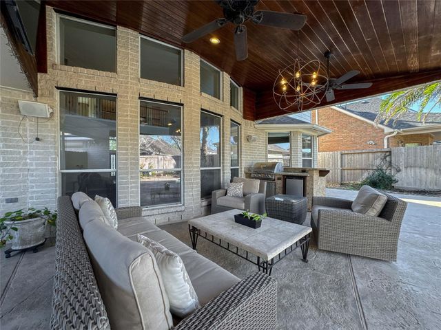 3203 Timberwood Drive, Pearland, TX 77584