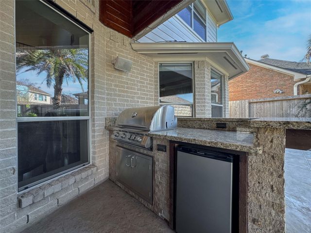 3203 Timberwood Drive, Pearland, TX 77584