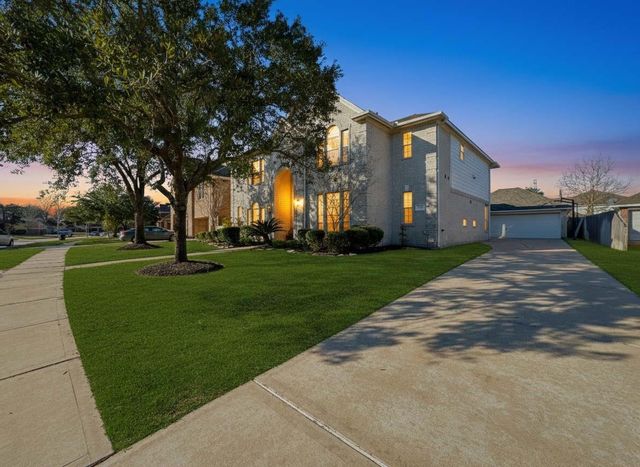 3203 Timberwood Drive, Pearland, TX 77584