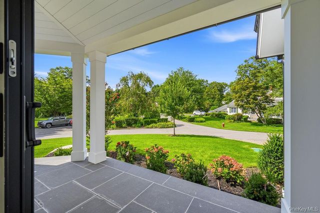 1 Timothy Lane, Huntington Station, NY 11746