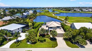 9066 Mockingbird DR, Sanibel, FL 33957